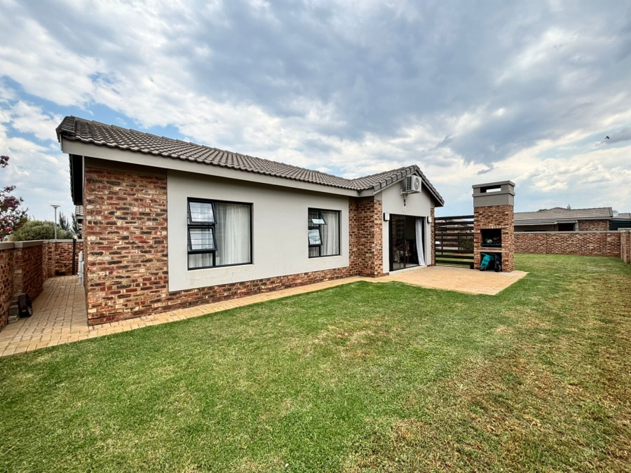 3 Bedroom Property for Sale in Baillie Park North West